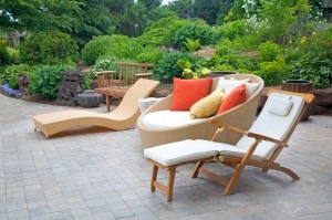 Home Maintenance Tip: How to Clean Your Outdoor Furniture